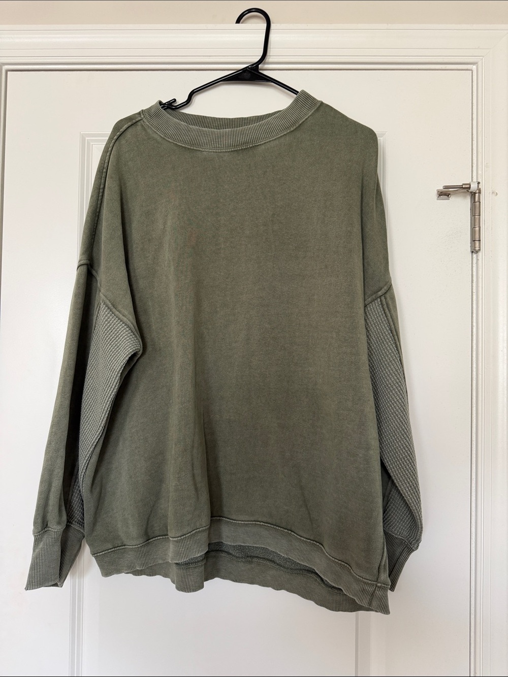 aerie Olive Crewneck Pullover Sweatshirt - Picture 3 of 3